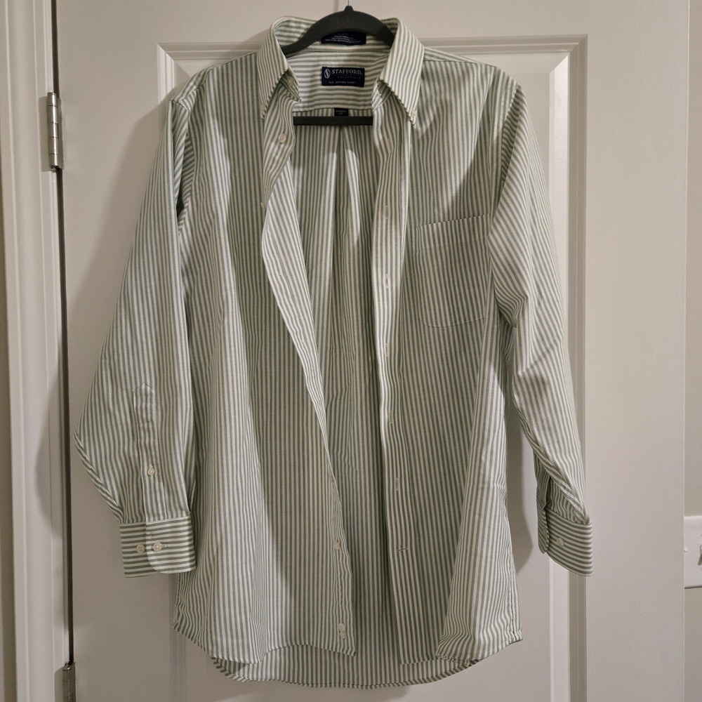 Stafford Men's Green and White Striped Shirt